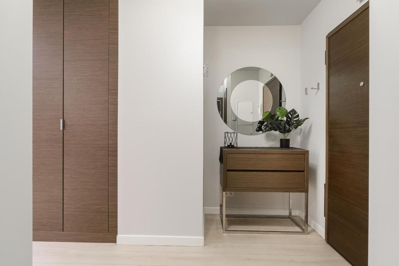 Luxury Apartments In Platinum Tower วอร์ซอ ภายนอก รูปภาพ