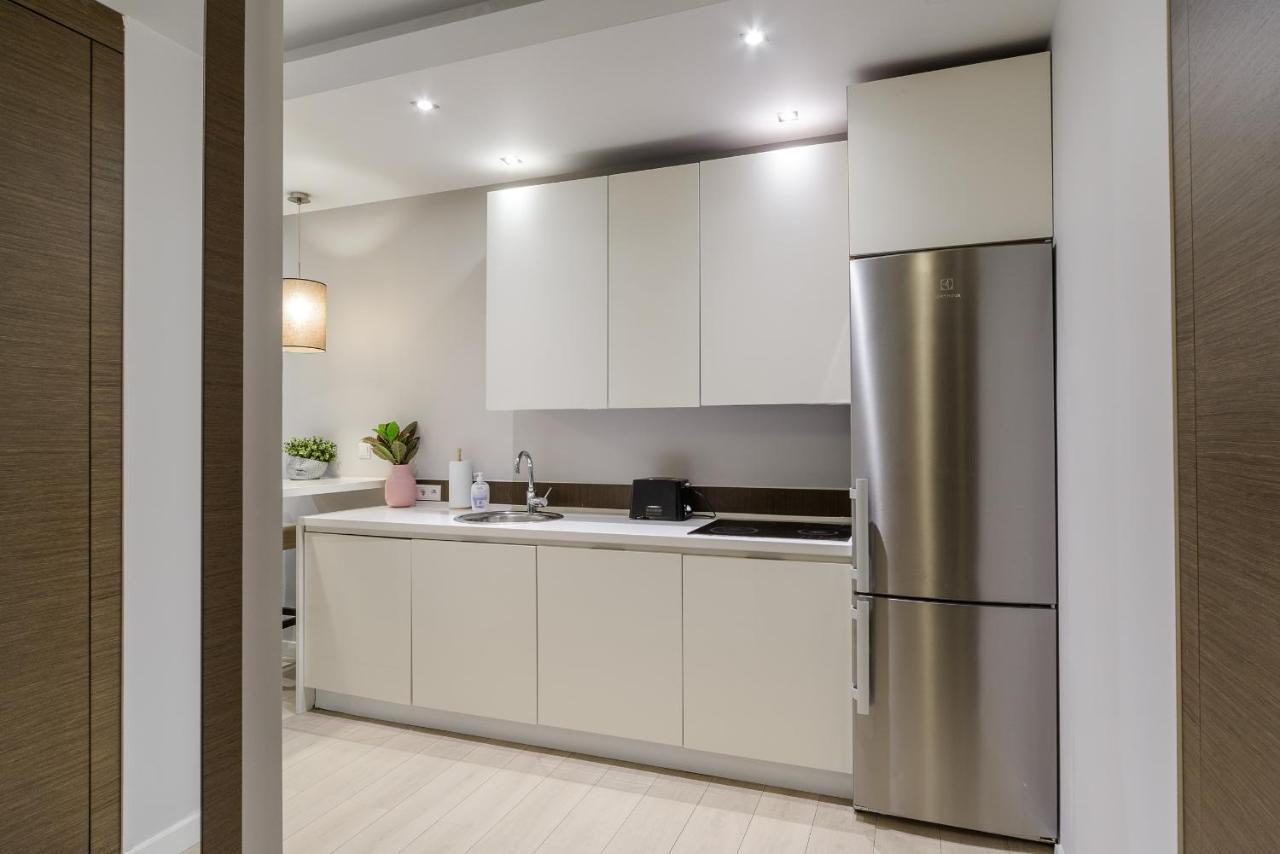 Luxury Apartments In Platinum Tower วอร์ซอ ภายนอก รูปภาพ