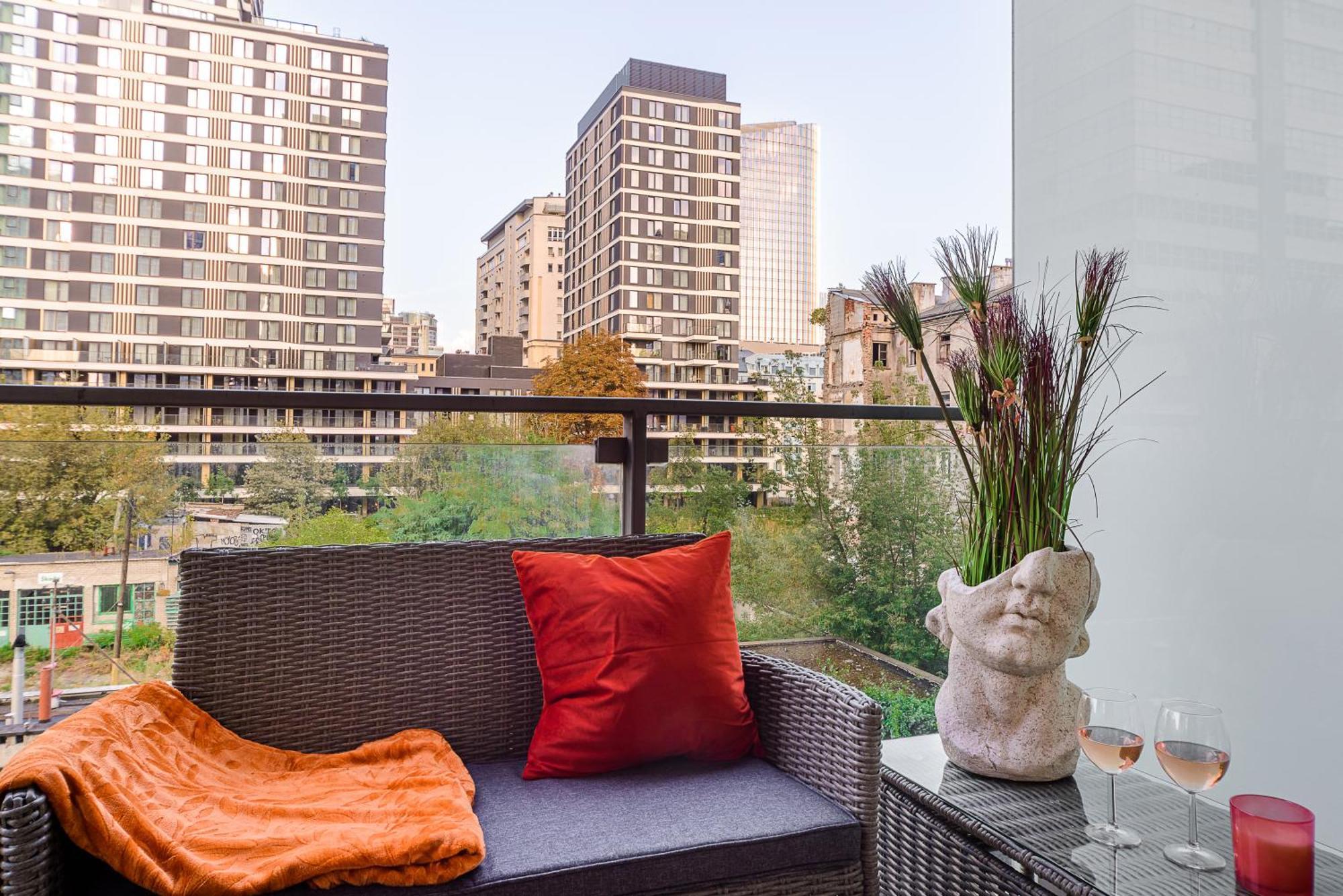 Luxury Apartments In Platinum Tower วอร์ซอ ภายนอก รูปภาพ